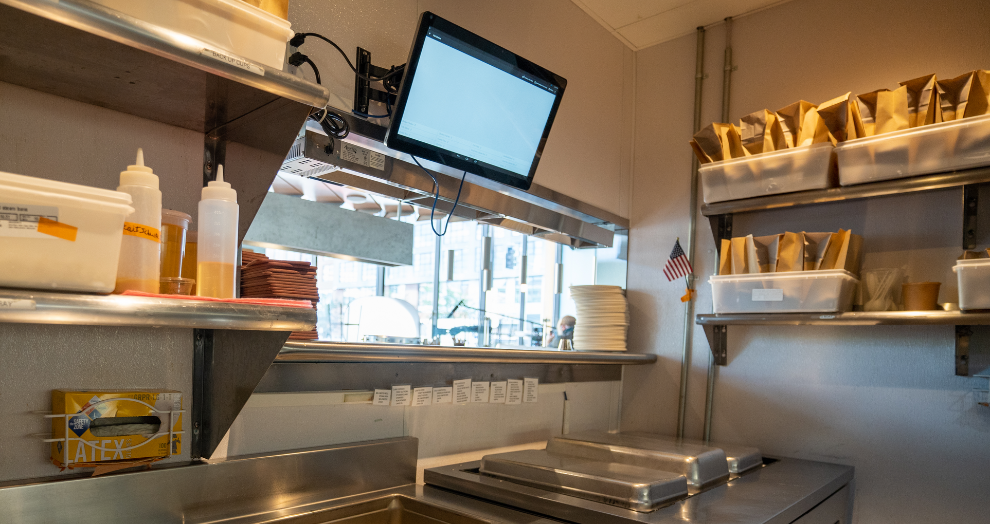 Storage for Restaurants, Wholesalers, and Electronics: Smart Solutions for Modern Businesses